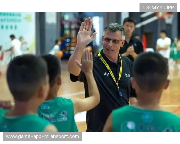 “未来之星”青少年篮球系列培训在重庆全面铺开，助推青训升级